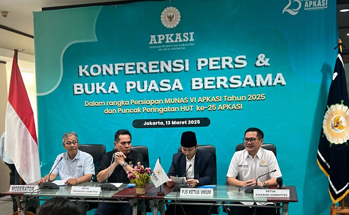Apkasi Gelar Konferensi Pers dan Buka Puasa Bersama, JG: Minut Siap Jadi Tuan Rumah Munas VI Peringatan HUT Ke-25 APKASI