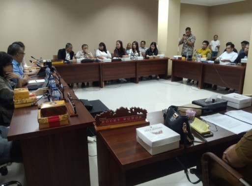 Selama 7 Tahun Nasib 15 Dosen Prisma Manado Mengambang, Sedangkan Pihak Yayasan Masih di Dubai