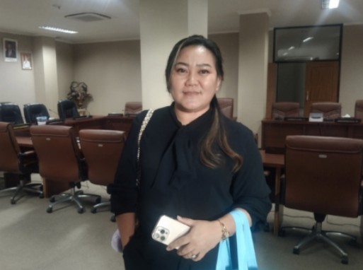 Vionita Kuera Apresiasi Sikap Patriotisme Nelayan Pulau Gangga Dan Sekitarnya Dalam Tragedi Kebakaran KM. Barcelona VA