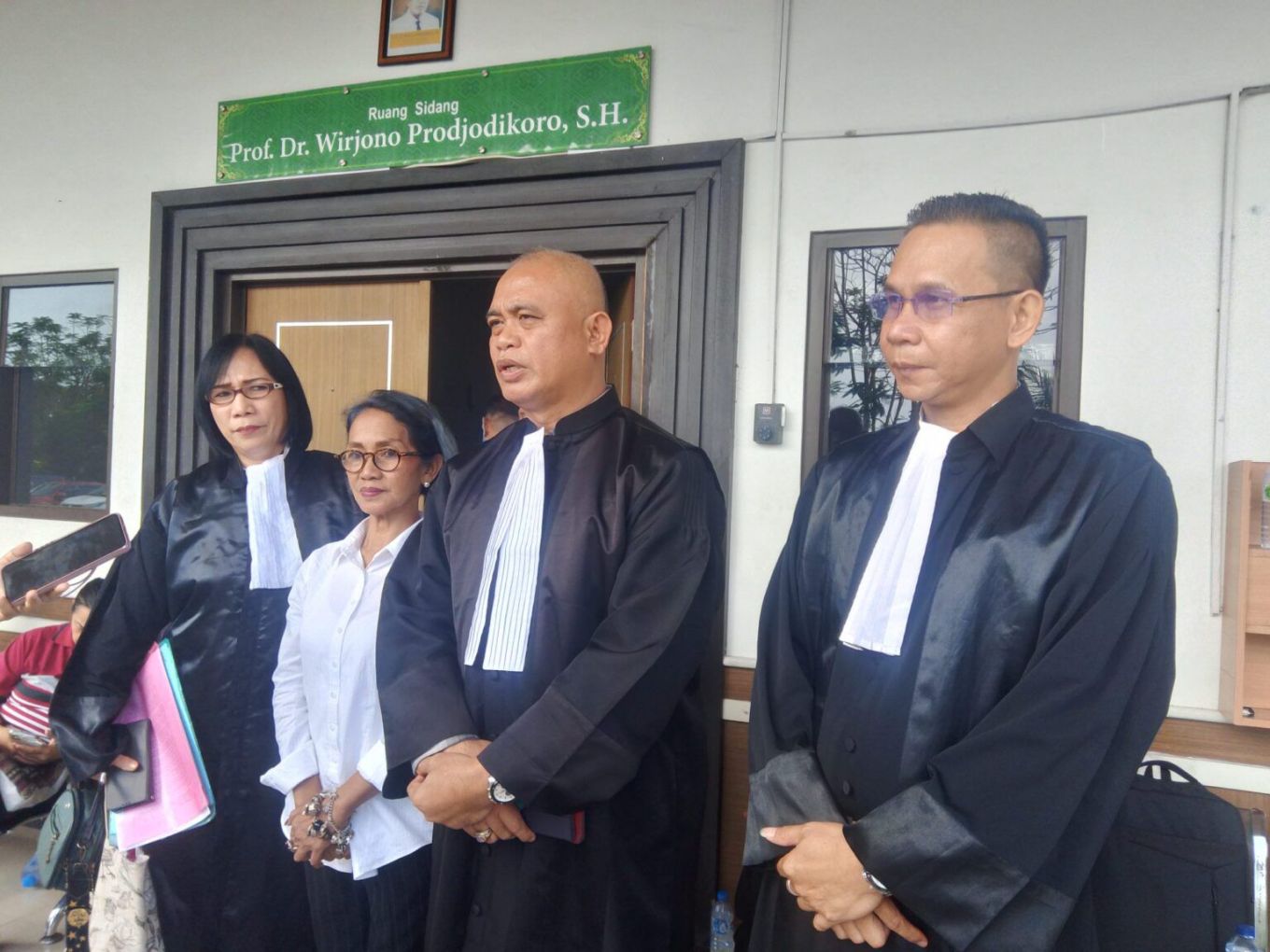 Fakta Baru Sidang Pencemaran Nama Baik: Komentar Nyinyir Oknum Lurah di FB Jadi Pemicu Postingan Terdakwa HS